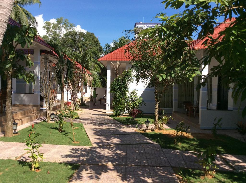 Hoan Thien My Bungalow Дуонг-Донг Экстерьер фото