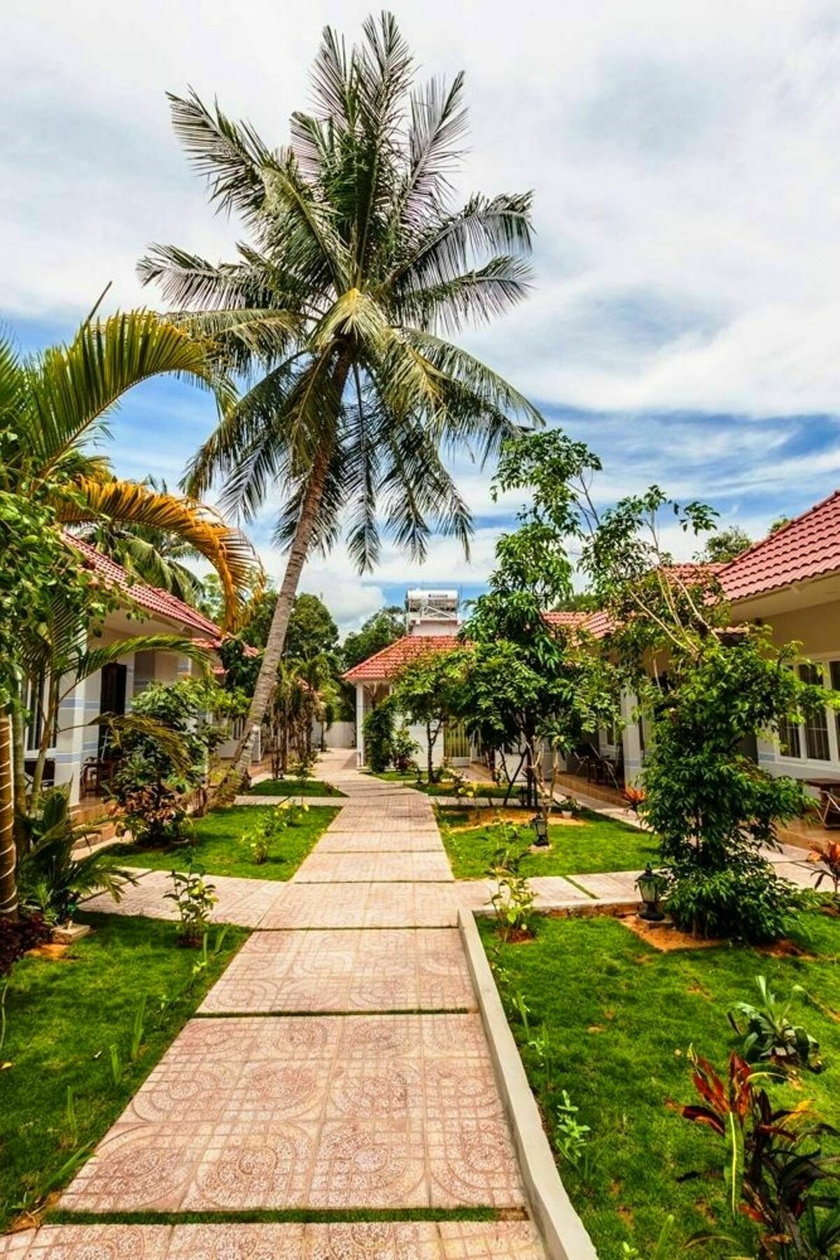 Hoan Thien My Bungalow Дуонг-Донг Экстерьер фото